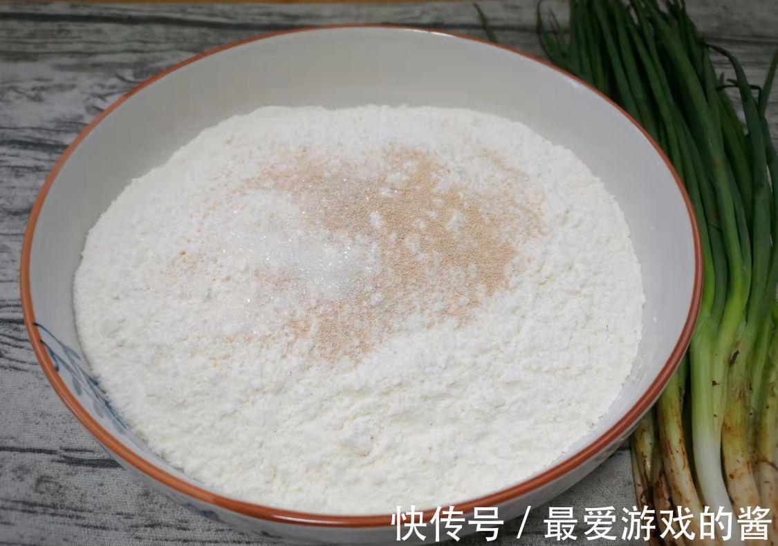 天一冷我就爱做它,一出炉儿子连吃3个,这味道外面买不到,真香