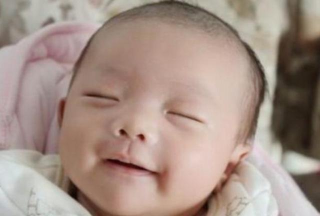 取名|爸爸为女儿起名为“念舒”,自认为名字高雅,妈妈:瞅瞅你姓啥