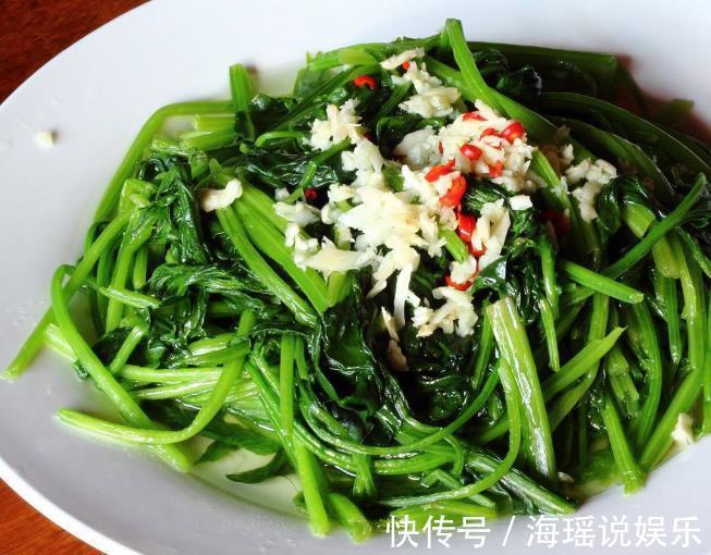 止血|农村这野菜被称为“营养模范生”,养血止血,纯野生有钱买不到!