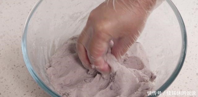 大人|香芋不一样的吃法,外酥里软,既是甜品又是菜品,大人小孩都爱吃