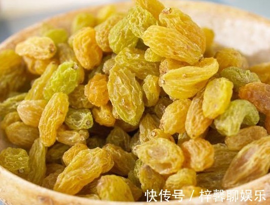 小肚子|葡萄干和此物一起泡,补气宜血,小肚子平了,皮肤细腻有光泽!