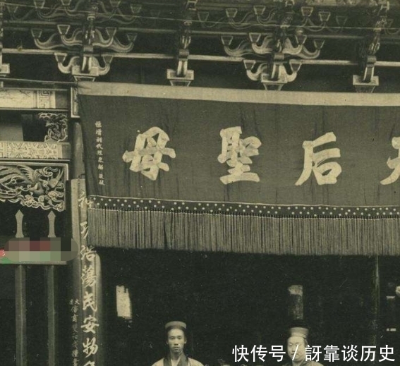 道士|珍贵的老照片:民国时期的道士,那个葫芦放到现在价值连城