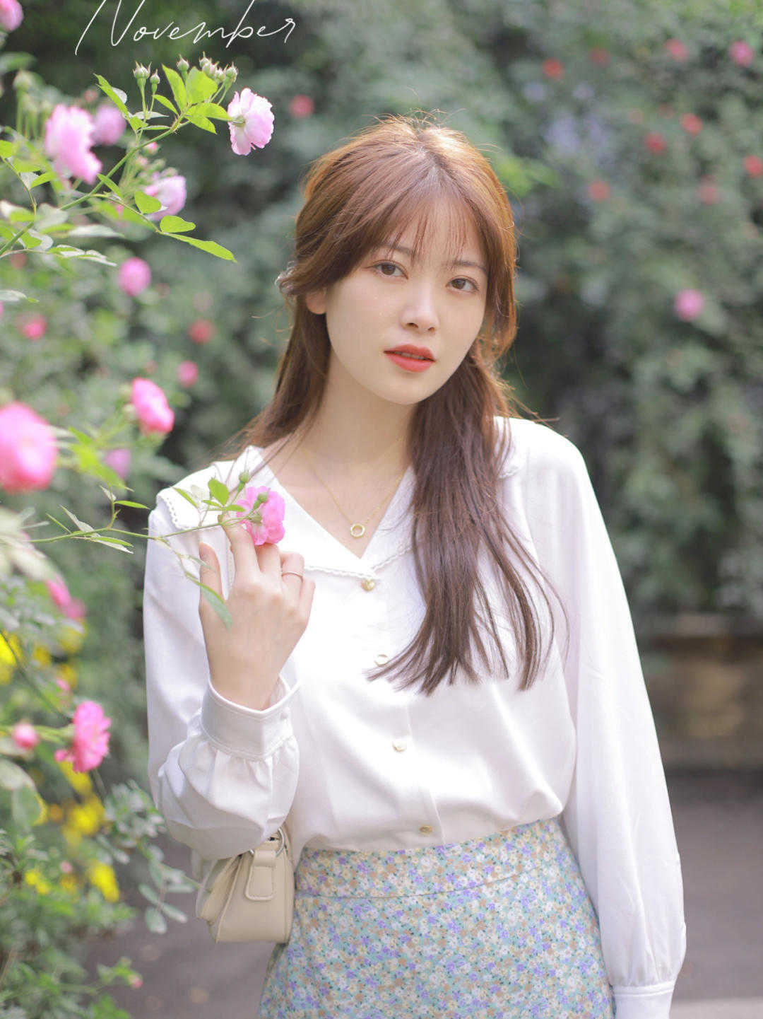 时尚|大方得体的穿搭,时尚又简约,任何场合的标配