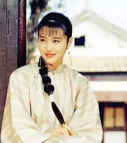 最美|最美周芷若,周海媚年轻时有多美,金庸见到其人曾想改周芷若结局