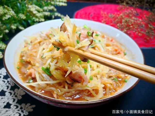 天热了,家人最馋此菜,蒸一蒸10分钟上桌,特鲜香,回回都不够吃