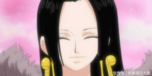 王下七武海|海贼王佩罗娜和四个七武海有交集,其中一位醋味浓!