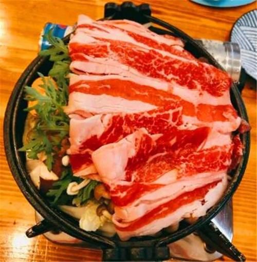 定食|吃遍大连-主食配菜小菜汤,一个盘内托出来,暖心的定食,丰富了你的肠胃~