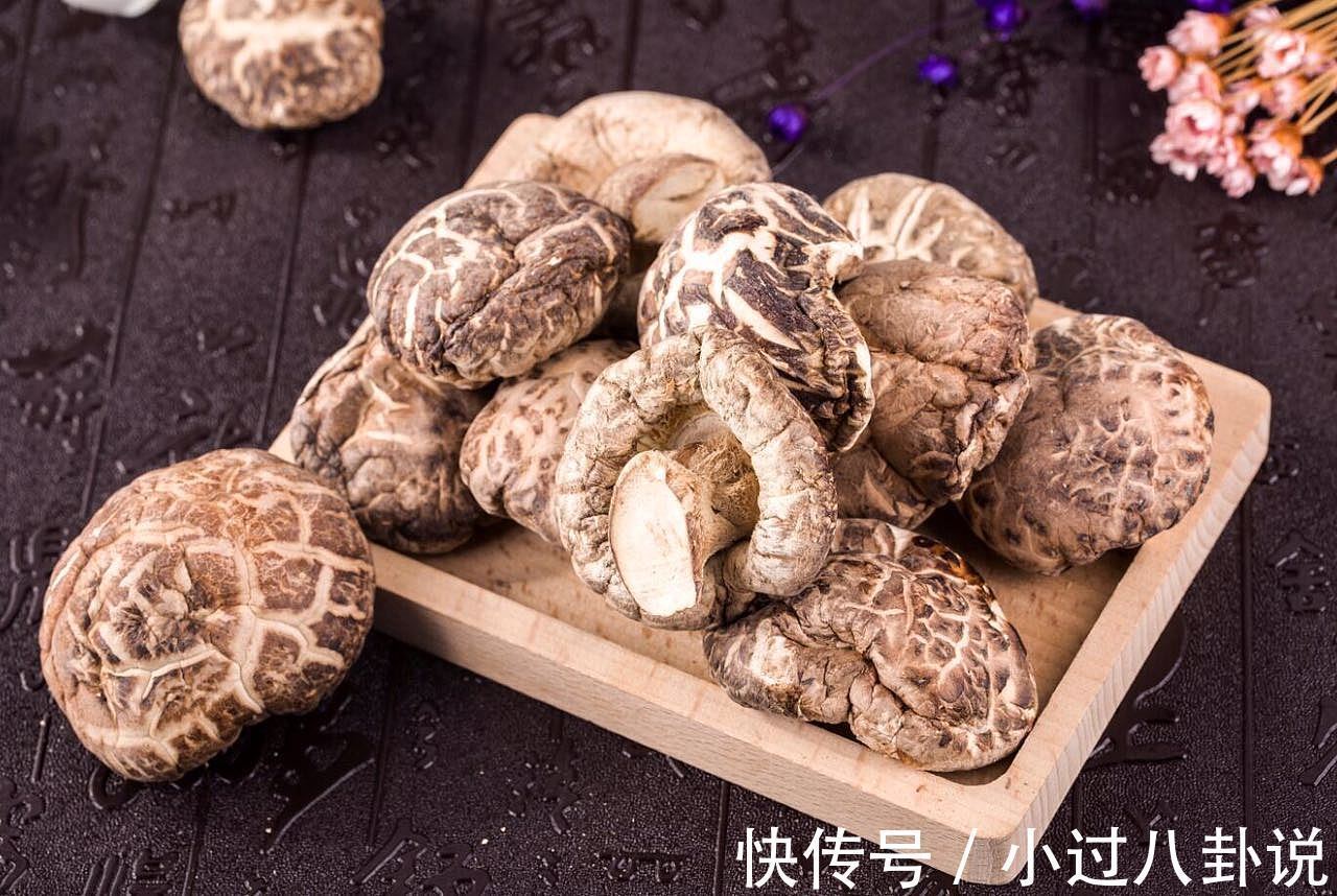 王大爷|吃一次等于喝8杯咖啡,骨科医生:三样东西会侵蚀你的骨头,尽量少吃