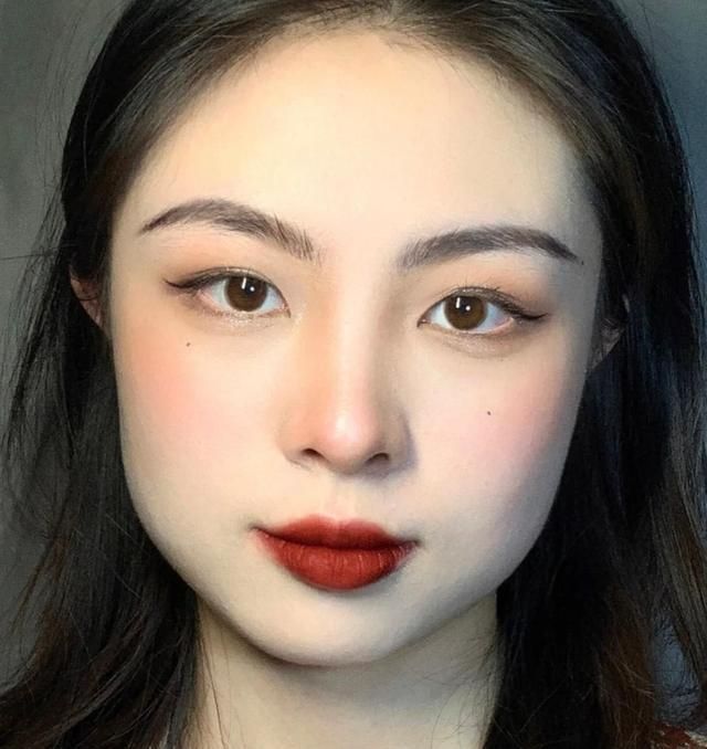 舒淇|方脸女生如何变好看?短发高级,弯月眉气质又精致!