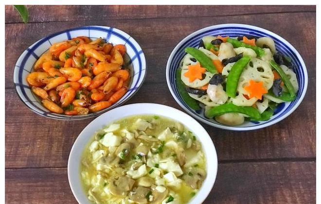 一家三口的晚餐，低脂鲜美，网友：这样的晚餐敞开吃也不怕长肉