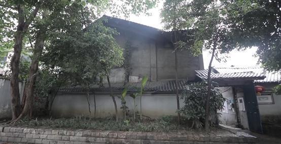 孙华锋|一家14口人挤在破旧的百年老宅，设计师用时一年，惊艳大改造！