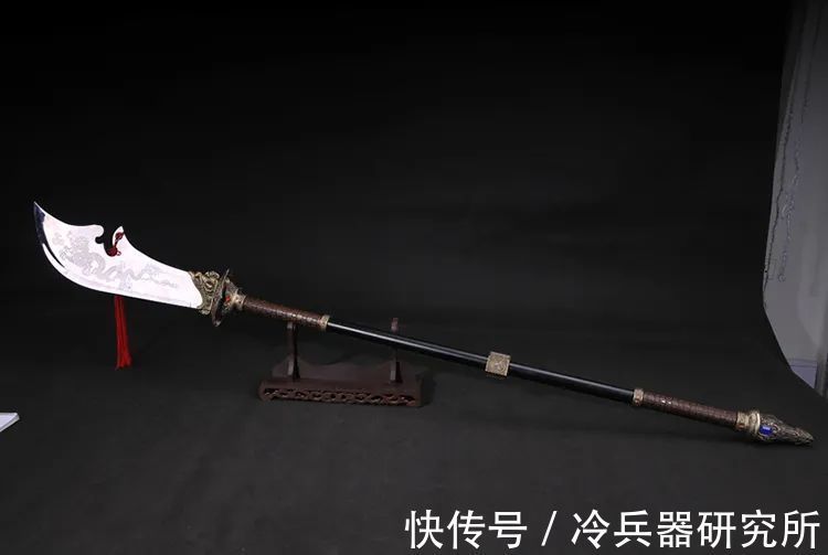 明清|汉剑2000年前能卖到黑海,明清刀剑却成非洲水平?中国冷兵器真退步了吗