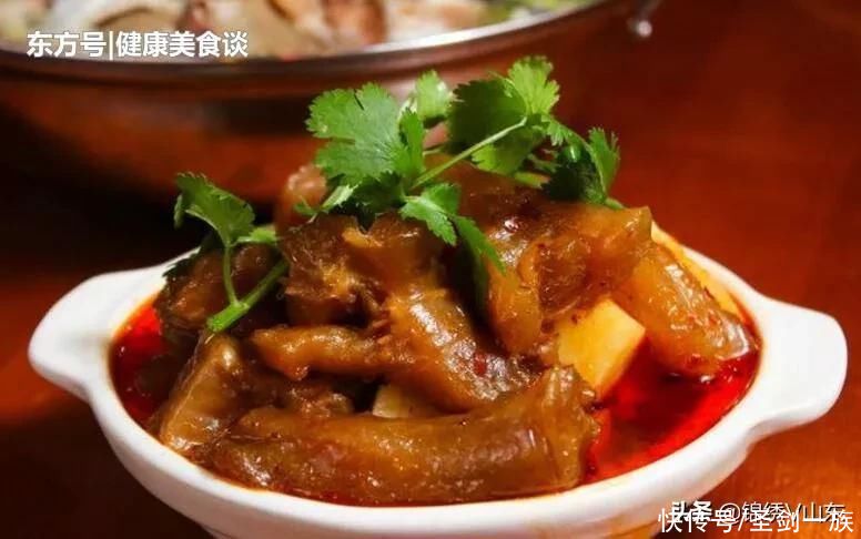 简单又好吃的爽口的下饭菜，鲜美开胃，端上桌都抢着伸筷，秒光！