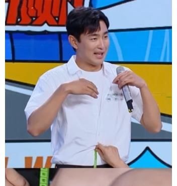 《快本》4位男星現(xiàn)場量腿長，吳磊熊梓淇沒啥，丁程鑫比例讓我愛了