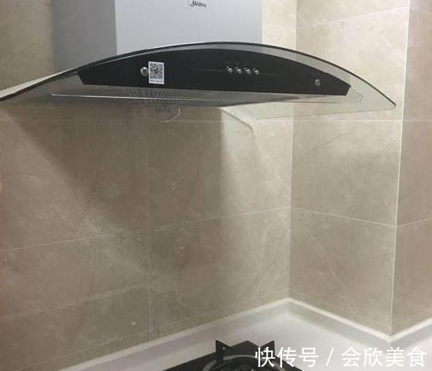 装饰公司|朋友花126W买精装房,交房后一开门就怒了:这就是所谓的精装修?