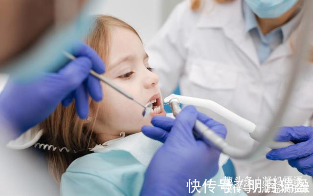 牙刷|孩子开始刷牙的正确时间,不是1岁不是2岁,而是这个年龄