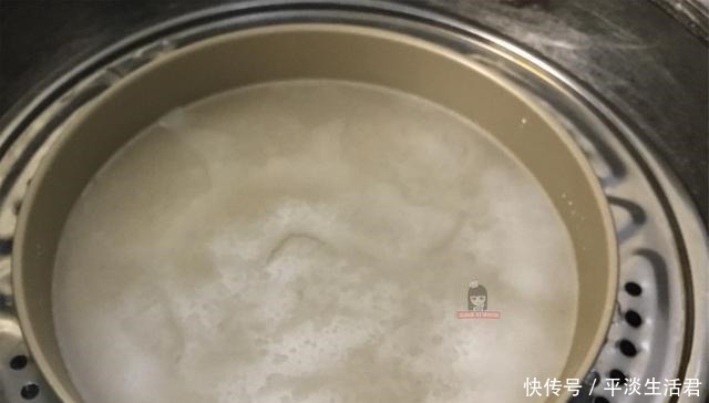 肠粉最简单的做法,老阿姨将配方和做法都告诉你,可以摆摊了