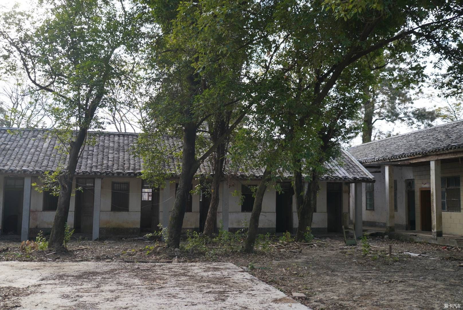 始兴有座无顶塔