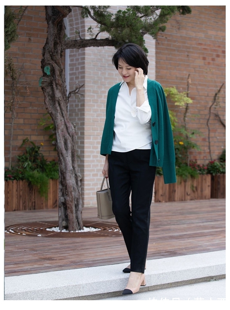 打扮|这才是40+女人该有的打扮,不要“扮嫩”,高级优雅的气质才更美