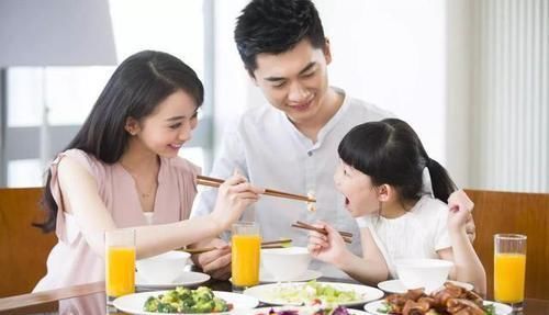 长期|孩子的身体进入'猛长期',会发出3个信号,家长要做好这些事