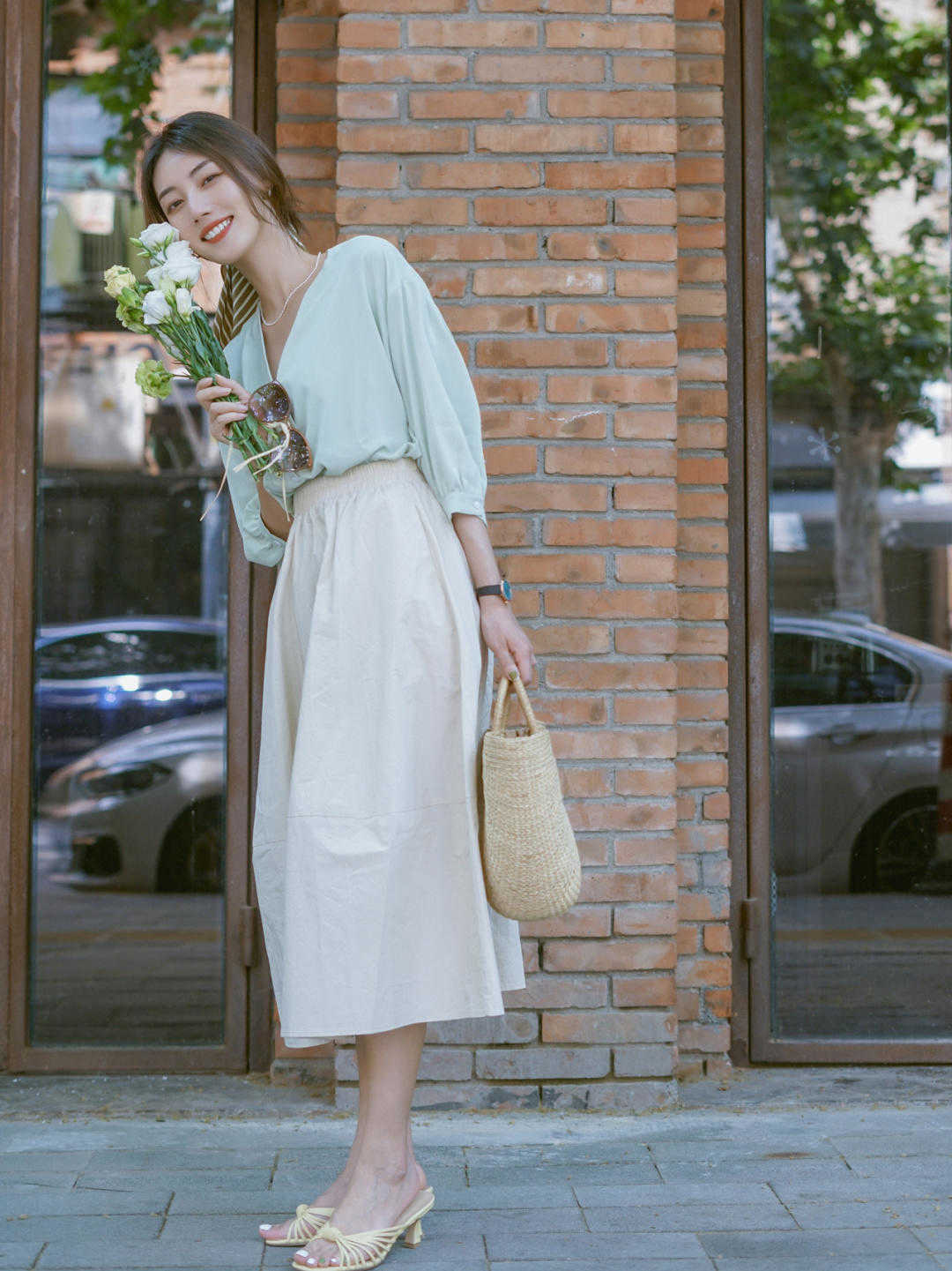 半身裙|粗腿最适合的衣服单品，显瘦还高级，你也可以这样