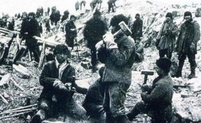 自尽|苏联集中营残忍一幕，日军俘虏打不过德军俘虏，直接切腹自尽！