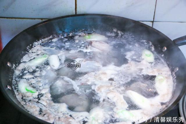 家常|羊肉的家常做法,没有羊骚味,肉香四溢还不腻!