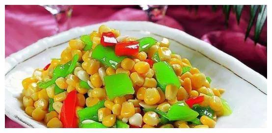 让家人多吃两碗米饭的家常菜,荤素搭配,色香味俱全,味道不错