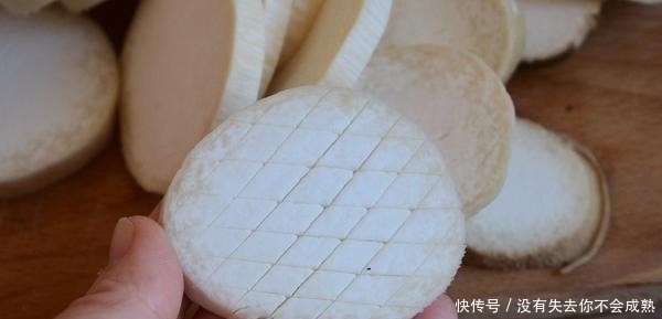 正月十五元宵节,3道“巧搭配”的素菜小炒,照着做待客不发愁