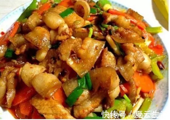 周末孩子都回来了，这道压轴硬菜，口味独特有营养家人个个竖大拇指！