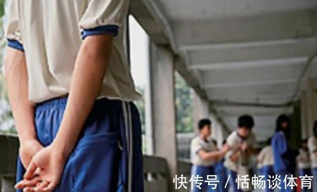 俊俊|“你为什么还手?”儿子在班级受欺负还手被罚,宝妈处理方式被赞