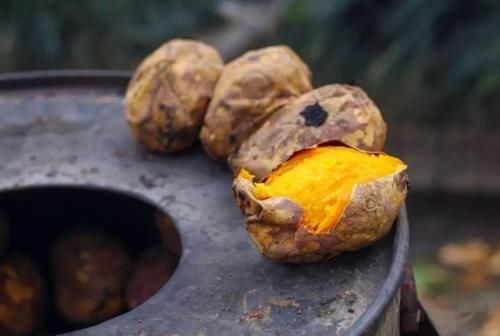 吃红薯究竟是提高血糖，或者是会降低血糖呢？来听医生告诉您答案