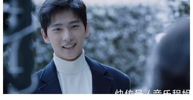 |《荣耀》男女主见家长,彼此套路画面很搞笑,观众直呼太甜了