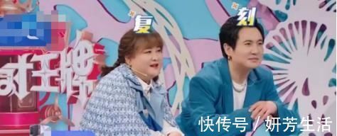 贾玲沈腾一个动作爆笑复刻黄晓明和李宇春，简直比镜子还像