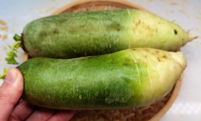 萝卜做馅时,有人焯水,有人用盐杀水,教你正确做法,饺子特别香