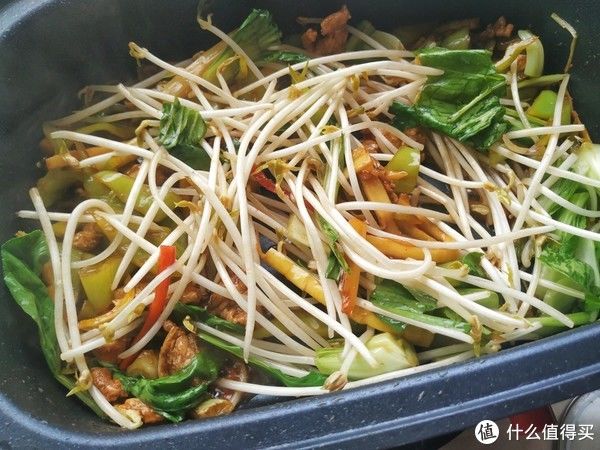 美味|夏天都爱吃凉皮，比凉拌更好吃的做法，简单美味，太香了