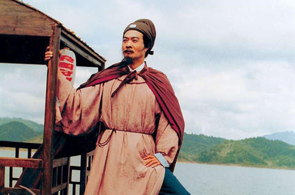 林家!为何林黛玉一死,贾家就被抄了家?看她进荣国府,吃了啥恐怖丸药