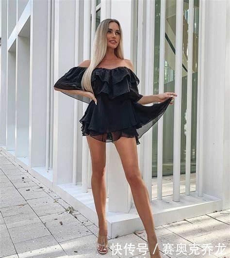 节食者|英国健美模特,腰肢纤细性感俏丽,很多人羡慕,她的饮食很有规律