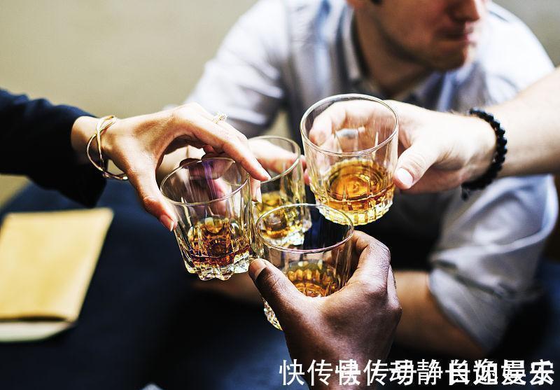 诱发|寿命短的人,喝酒时常有四个共性,若你四个都没有,恭喜很健康
