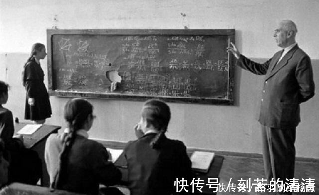 数学@他首次提出平行线可相交理论,却惨遭质疑,去世12年后才被证实