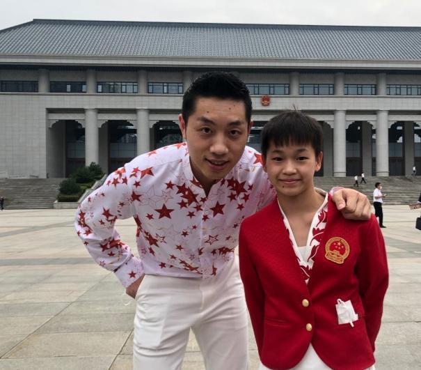 冠军级|全红婵成社交达人!14岁天才同苏炳添聊得火热,红姐和多人关系好