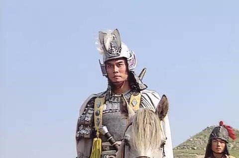 曹操|三国同样是面对曹军,为何赵云的杀出重围,而吕布却不能