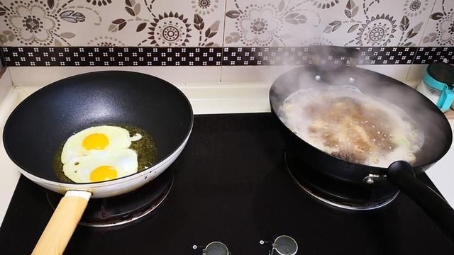 天冷了,如果不差钱,多给家人做这道炖菜,增强免疫力,营养健康