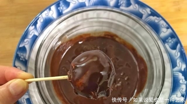 吃了这么多年汤圆,这做法第一次,巧克力中一滚,比冰淇淋还好吃