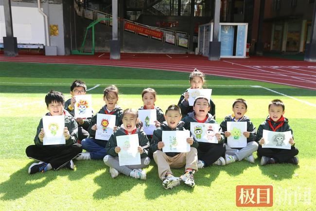 成成|越来越多武汉中小学有了吉祥物，陪伴师生健康成长