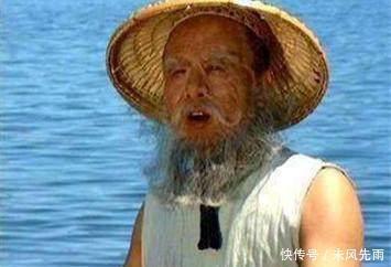 秀才一上联“官渡渡官官过渡”,武将一下联,堪称千古绝对