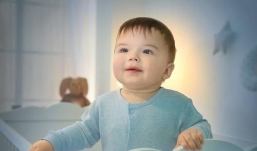 身体不适|宝宝太难哄睡?家长不妨多给孩子抚摸3个部位,娃睡得香更聪明