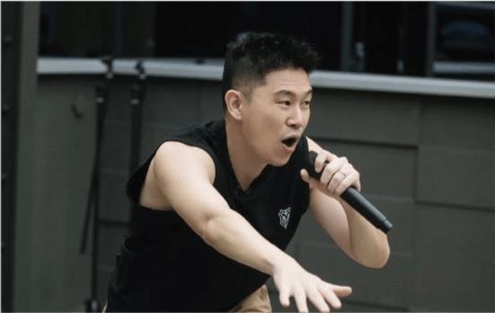 《披荊斬棘的哥哥》敖犬排名墊底未退出,到底該不該被吐槽?