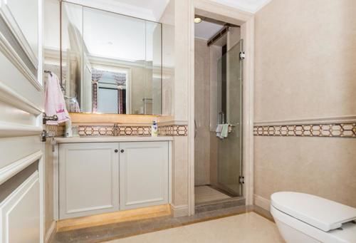 护腰线|180㎡大平层,看着简洁却很精致有质感,非常舒适,越住越温馨