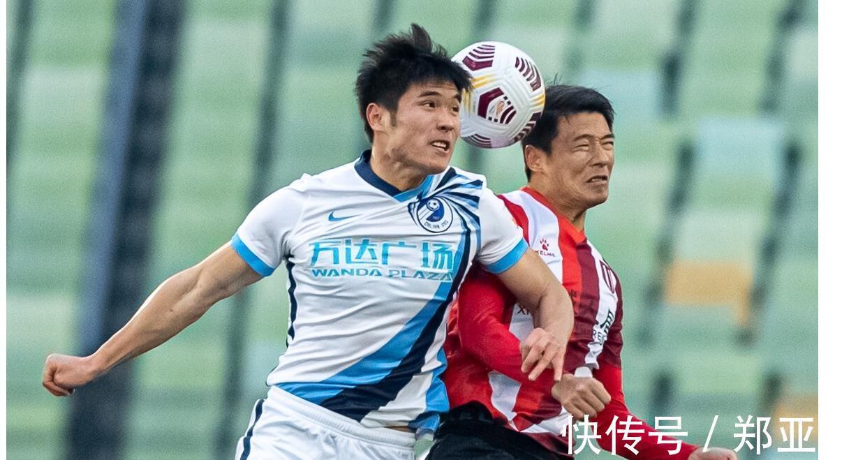 蓉城|1-1，附加赛冷门！中超昔日霸主10打11遭绝平，成都蓉城要冲超了